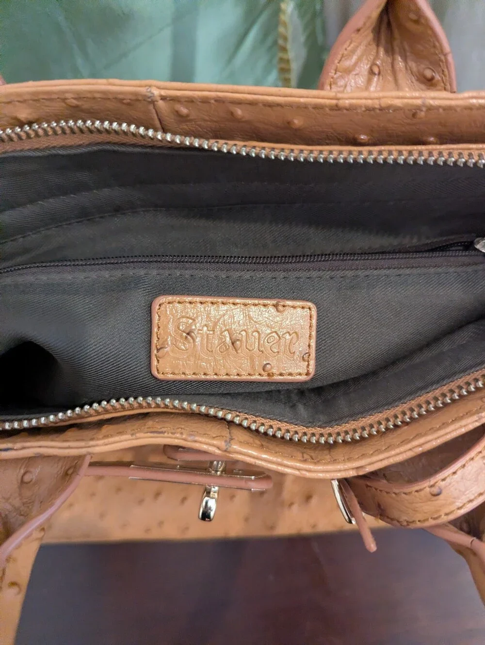 Stauer structured tan